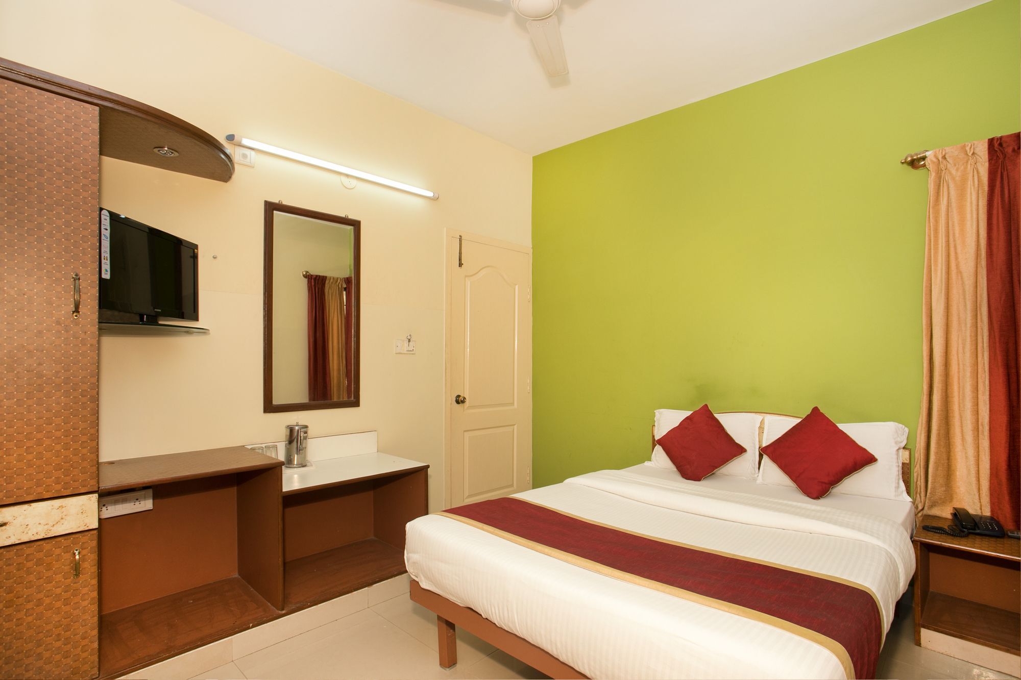 فندق Oyo 10478 Raj Residency بنغالور المظهر الخارجي الصورة