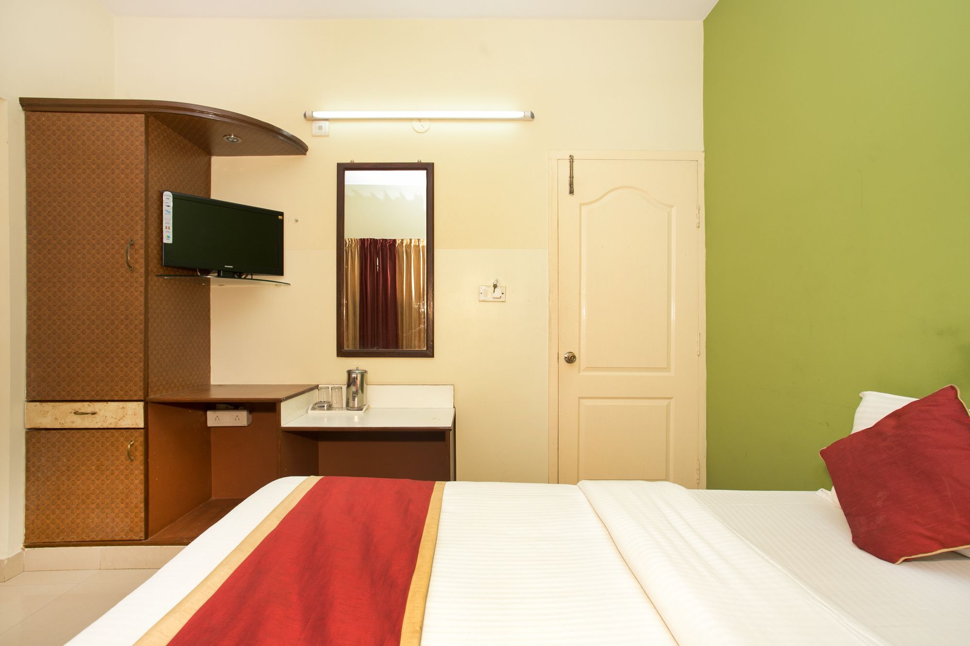 فندق Oyo 10478 Raj Residency بنغالور المظهر الخارجي الصورة
